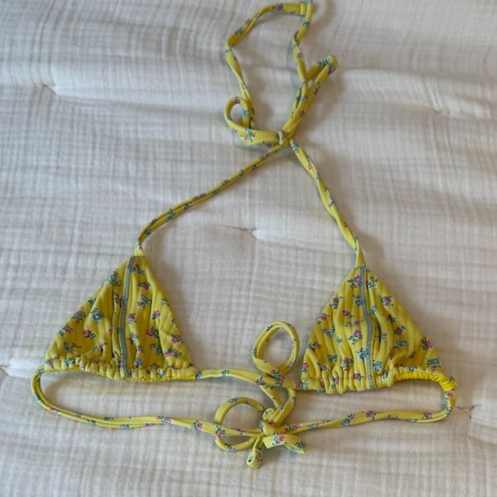 Frankie’s Bikinis Coastal Bikini Top